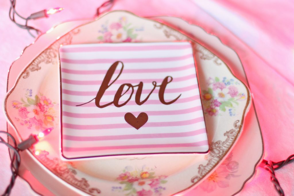 Share love on St. Valentine's day